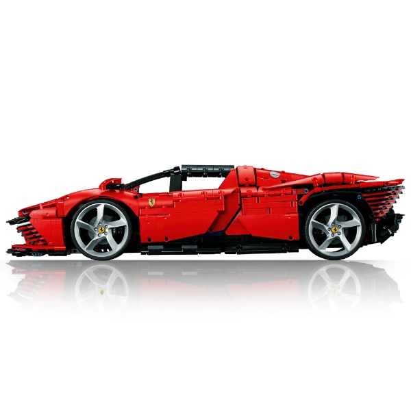 Premium Ferrari Daytona SP3